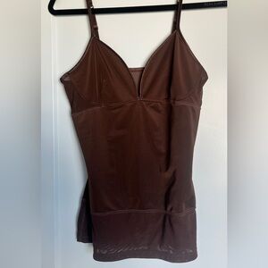 Yummie Tummie Brown shapewear tank 2/45$